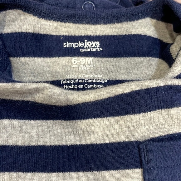 Long sleeve body suits, soft material 6-9 months, tiny pocket detail - Picture 3 of 4